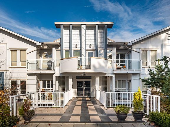 2nd image of 3915 Carey Rd #201
