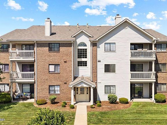 2nd image of 3507 Lennox View Ct Unit 312