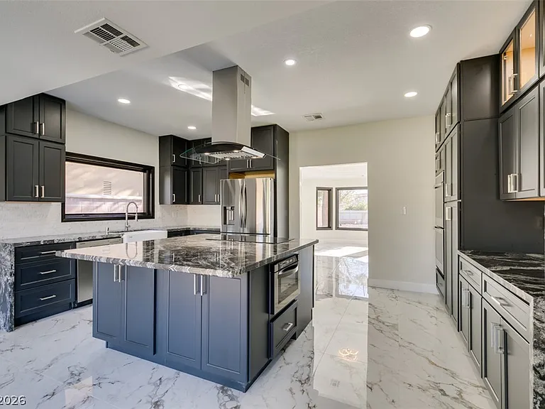 7040 Obannon Dr — Photo 21