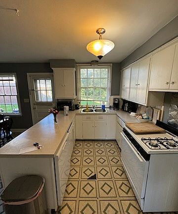 4th image of 1744 Ashland Ave