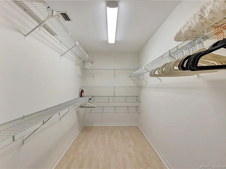 2018 NW Laurel Oak Ln — Photo 33