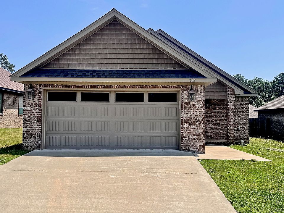 1st image of 342 Wolf Grove Ln