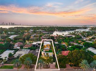 2053 N Bay Rd, Miami Beach, FL 33140