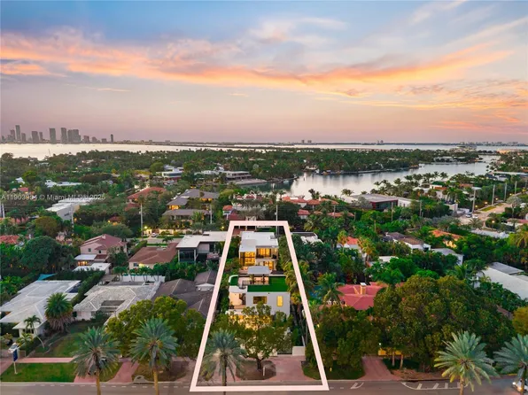 2053 N Bay Rd, Miami Beach, FL 33140