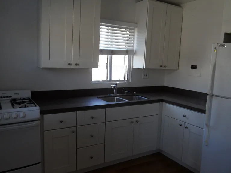 174-178 Monte Vista Ave — Photo 11
