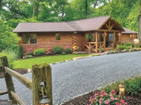3857 Gumlog Rd, Young Harris, GA 30582