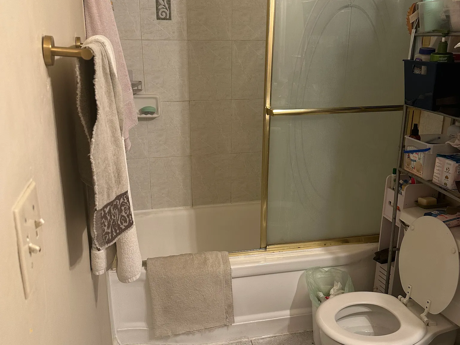 1 bed, 952 sqft, $1,800 — Photo 4