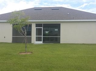 422 NW 36th Pl, Cape Coral, FL 33993