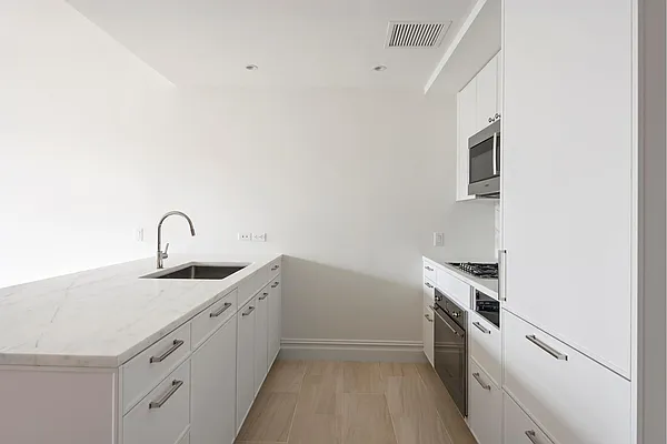 Rented by Douglas Elliman | media 28