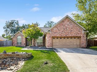 2509 Twin Oaks Ct, Benton, AR 72019