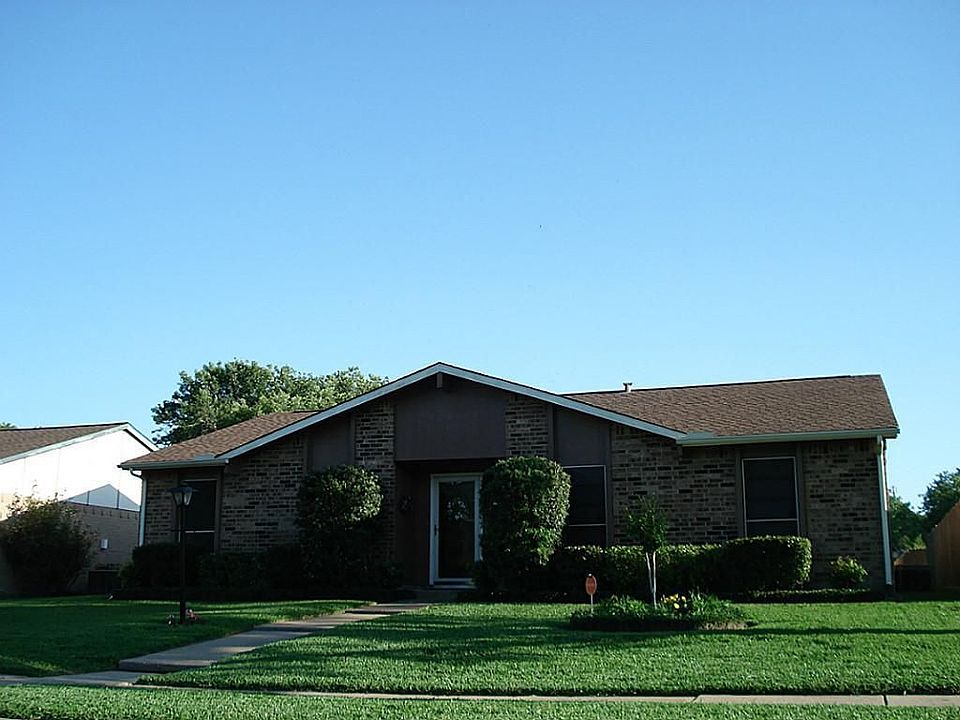 1st image of 14650 Merry Meadow Dr