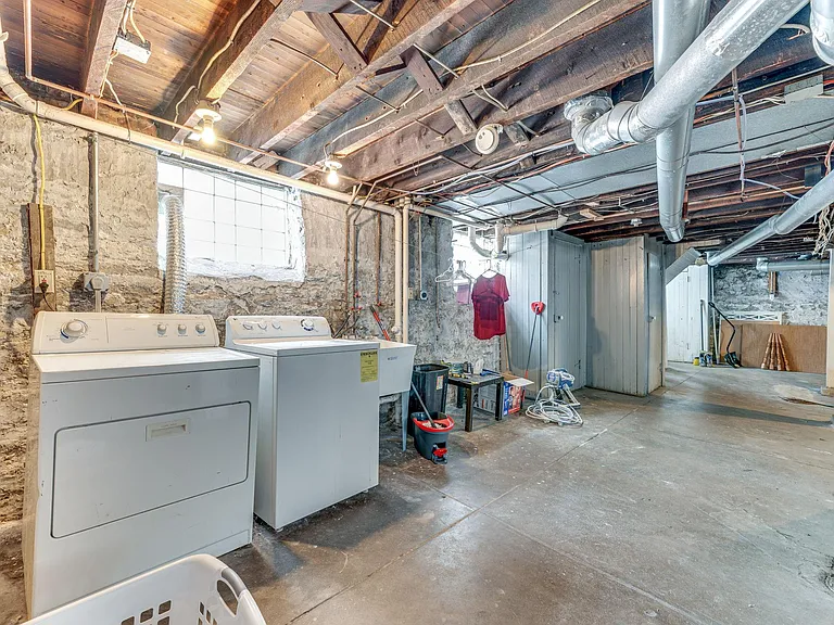 3842 Floral Ave #1 — Photo 16