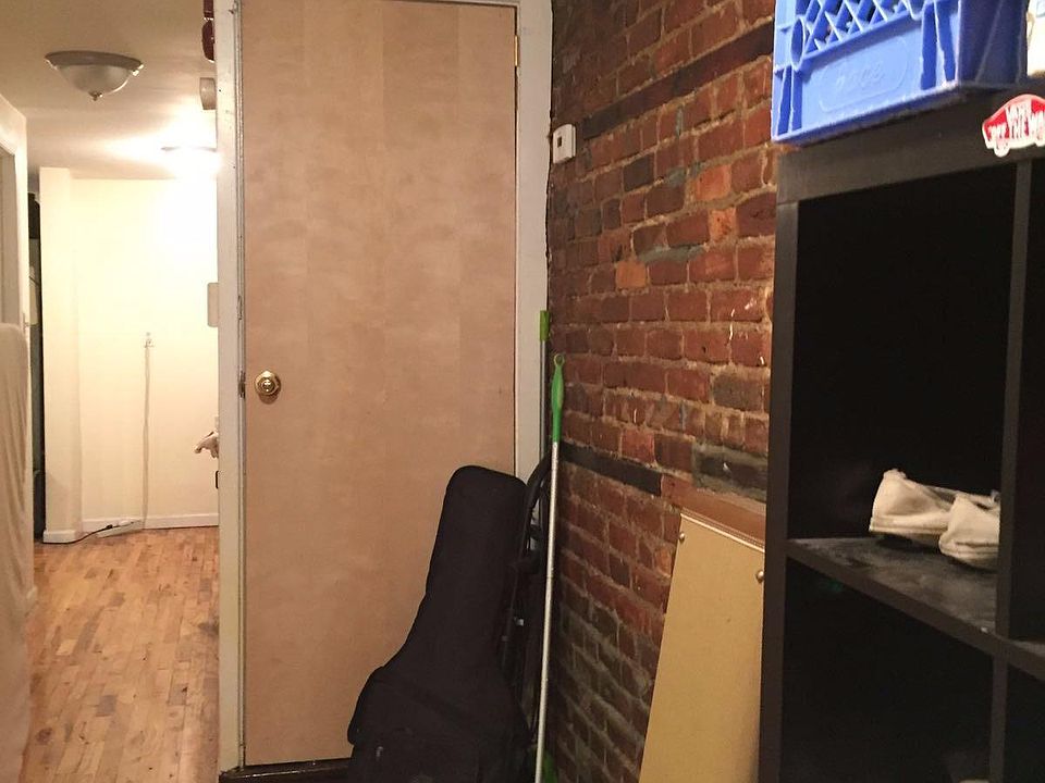 1st image of 976 Bedford Ave