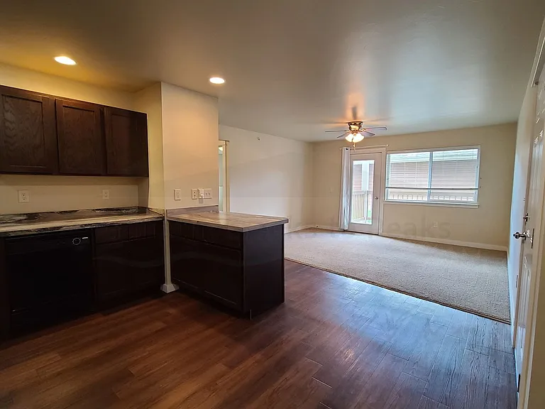 2234 Baxter Lane — Photo 5