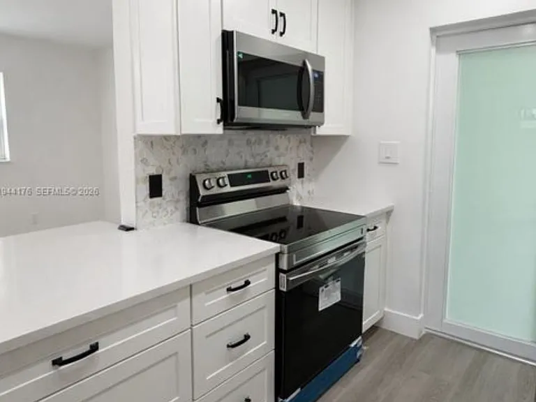 363 Washington Ave #35 — Photo 6