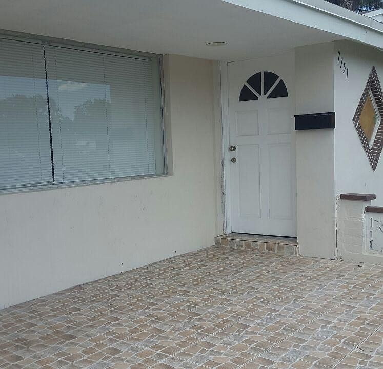 1st image of 7751 Venetian St