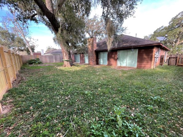 131 Spanish Moss Ln