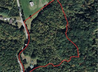 2966 Red Hill Rd, Livingston, KY 40445