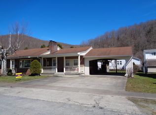 10 Cherry St, Richwood, WV