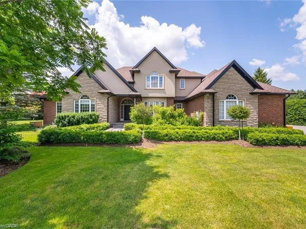 4 Deer View Rdg, Puslinch, ON N0B 2J0