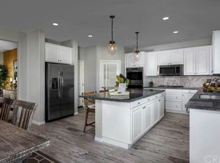 35562 Athena Ct, Winchester, CA 92596