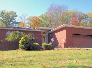 21 Highland View Pl, Middletown, NY 10940