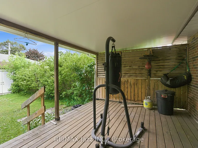 1235 Somerville St #UPPER FLOOR — Photo 21