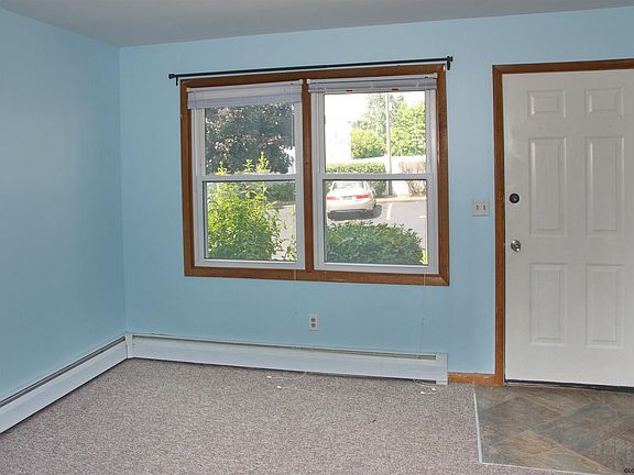 2nd image of 25 Warsaw Ave APT 20