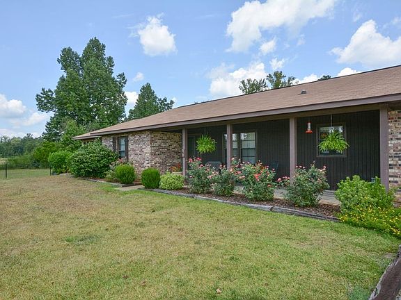 2nd image of 270 Lee Road 205