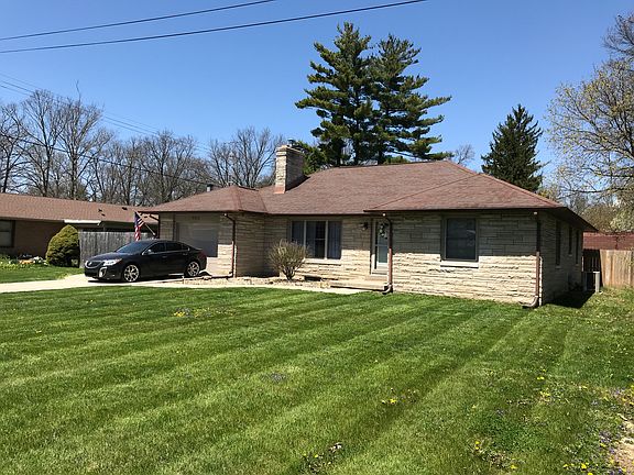 3rd image of 3912 W Clover Ln