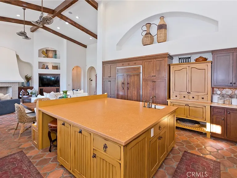 56145 Village Dr — Photo 16