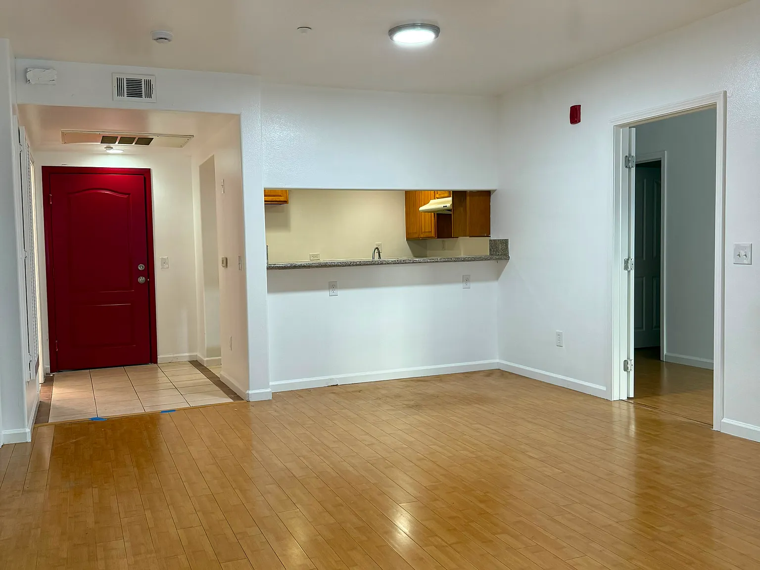 2 bed, $2,500 — Photo 3