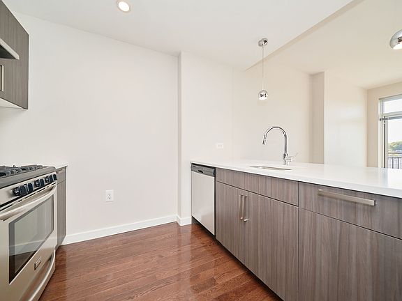 3rd image of 12-15 Broadway #481
