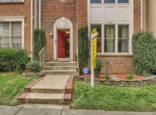 7202 Burton Hill Ct, Springfield, VA 22152