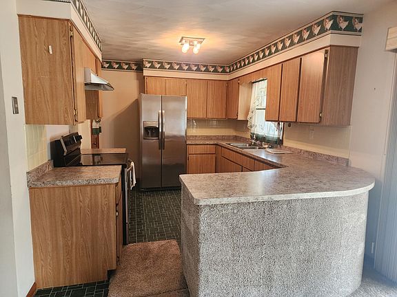 4th image of 866 Fruin Ave