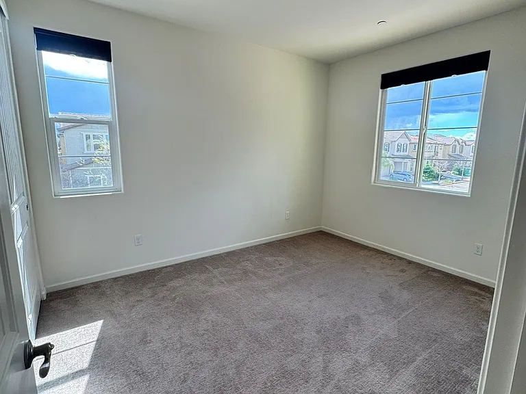 4389 Natomas Central Dr — Photo 24