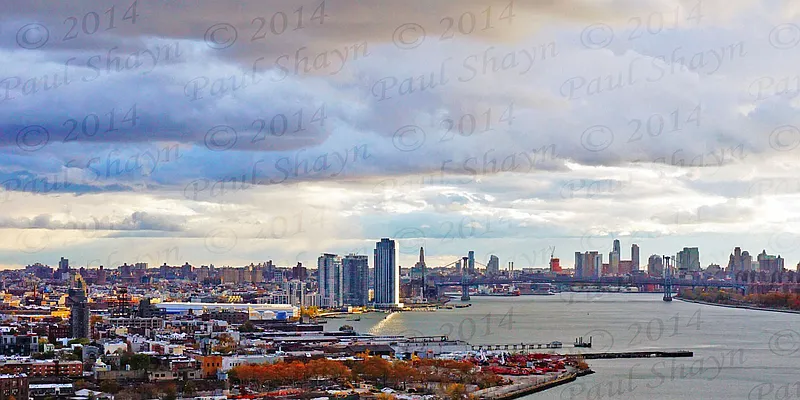 Sold by R New York | media 13