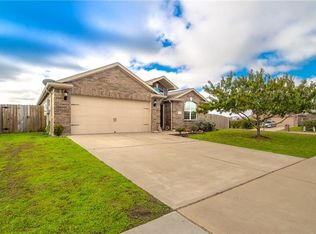 329 Meadow Ridge Dr, Anna, TX 75409