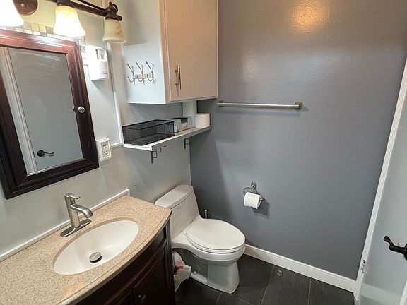 5th image of 10901 Jefferson Blvd APT 2