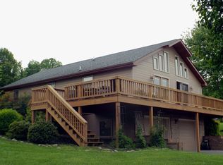 3174 Autumn Oaks Cir, Kodak, TN 37764