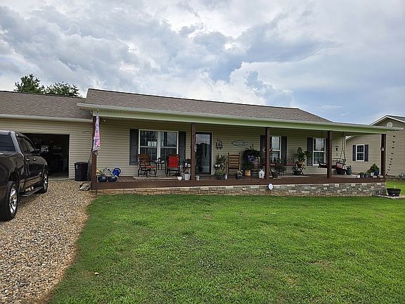 2nd image of 253 Ramblin Rd