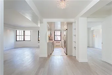 Rented by BARNES New York