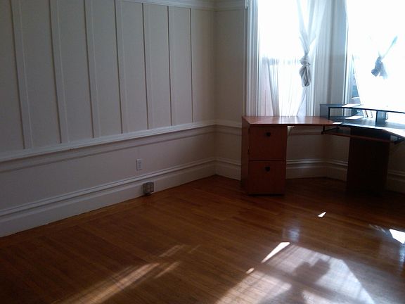 4th image of 1245 19th Ave