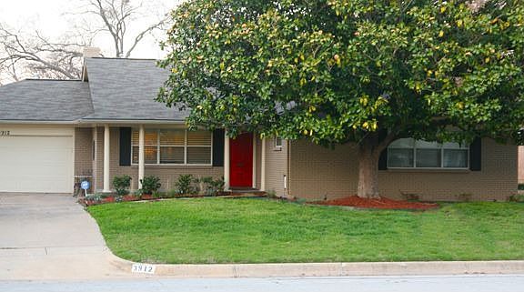 1st image of 3912 Claridge Ct