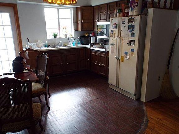 5th image of 3436 19th St N