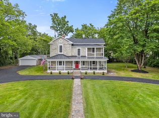 105 E Washington St, Remington, VA