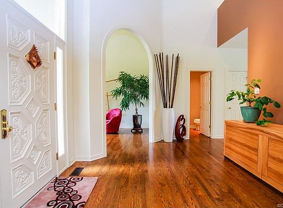 4th image of 4906 Lockgreen Cir