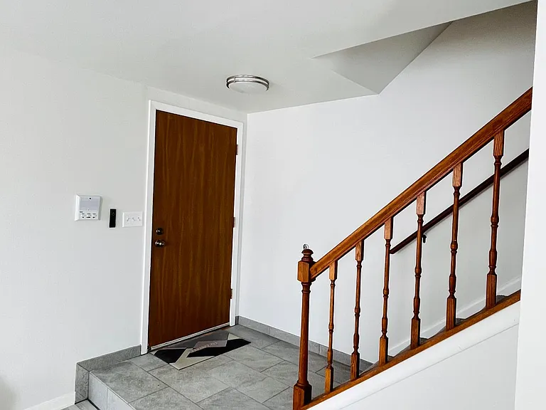 1486 W Jefferson Ave #JB — Photo 13