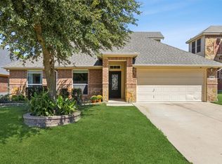 767 Peach Ln, Burleson, TX 76028