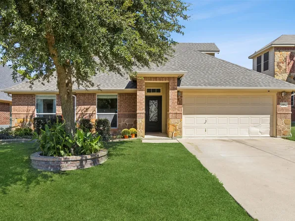 767 Peach Ln, Burleson, TX 76028